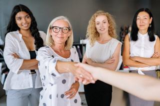 Emploi ESS : trouver un métier à impact et se reconvertir